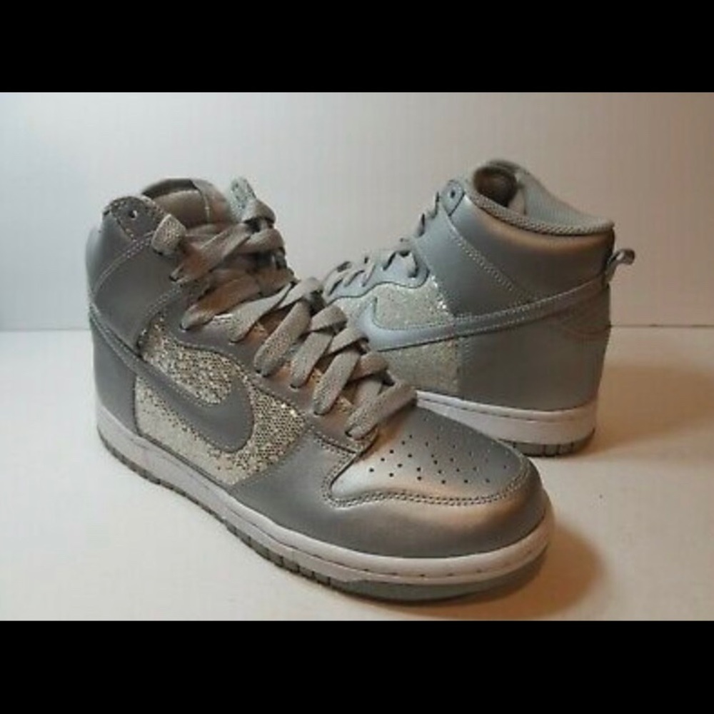 Nike Dunk Metallic Silver Glitter Women’s Size 7